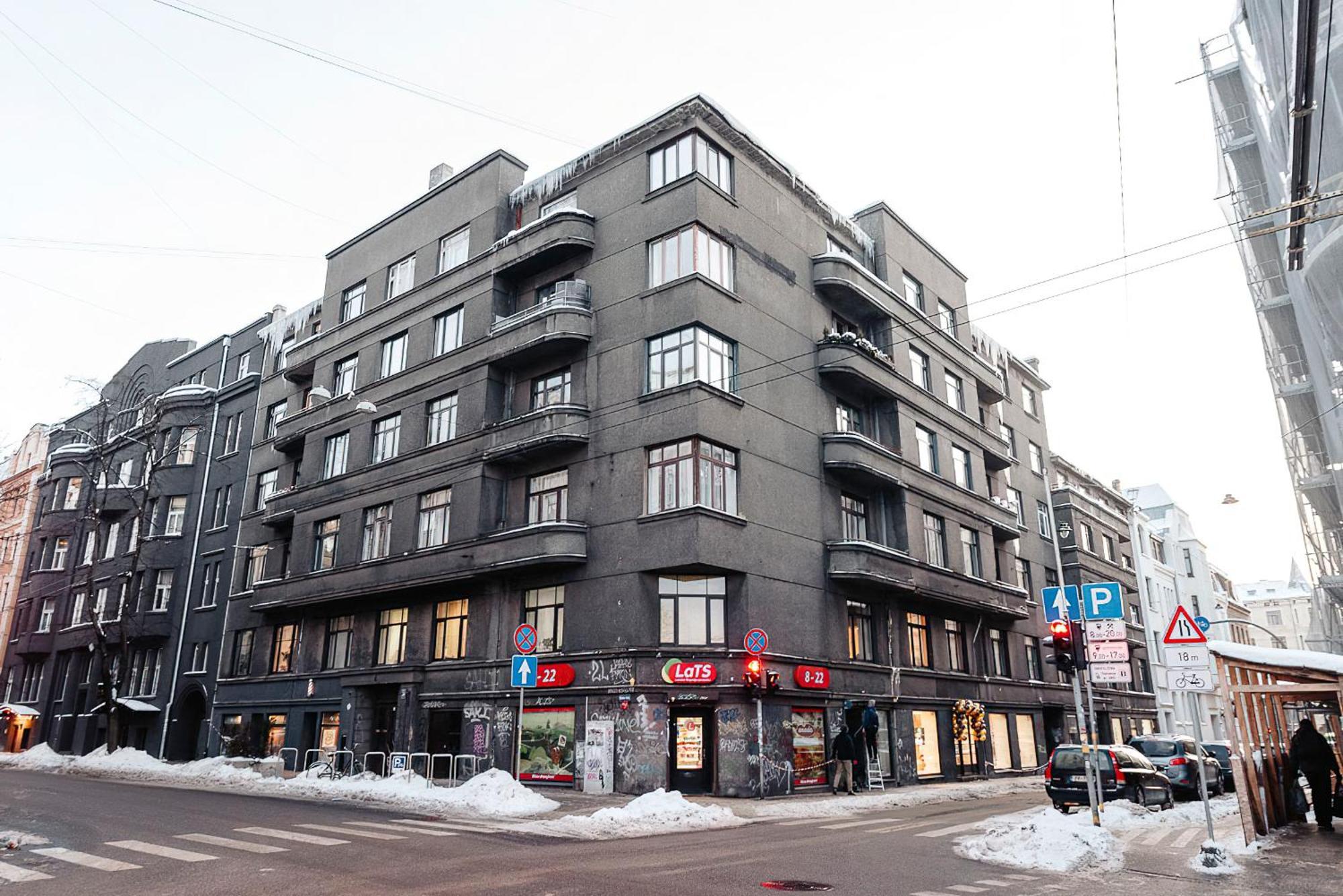 Riga Central Apartments - Skolas Str. Parking Nearby エクステリア 写真